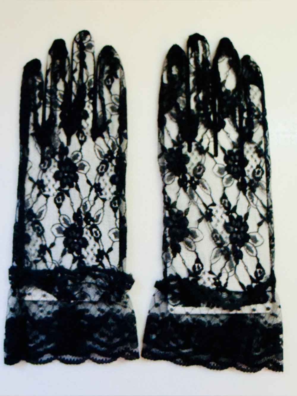 Vtg New Old Stock Black Lace Evening Gloves Mesh Wrist Ruffle Goth Costume